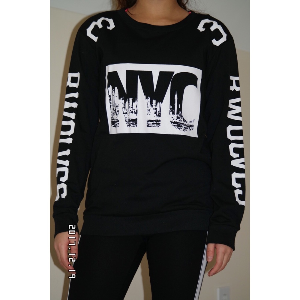 NYC Graphic Sweatshirt